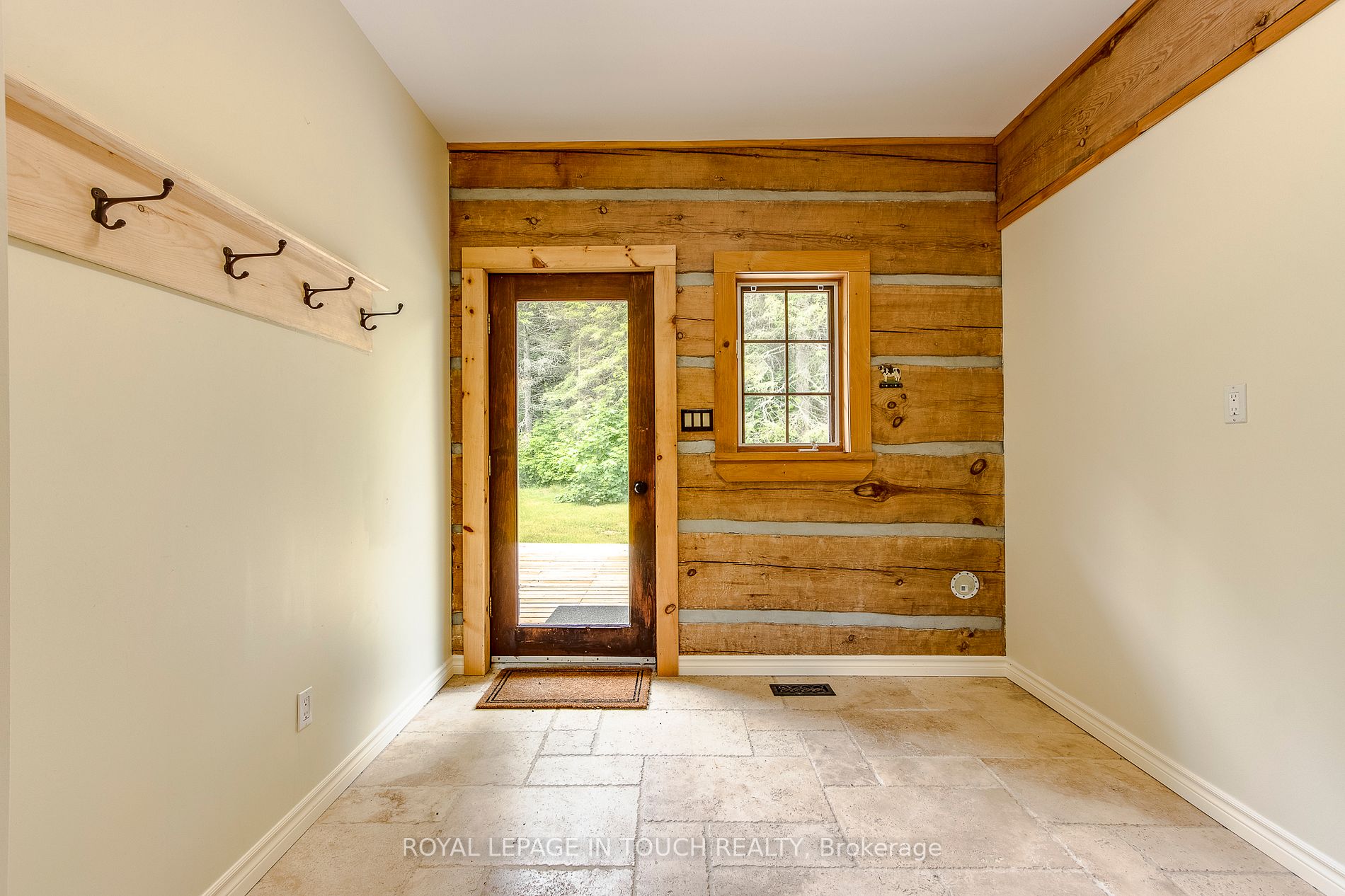 Listing S6782558 - Large Photo # 28