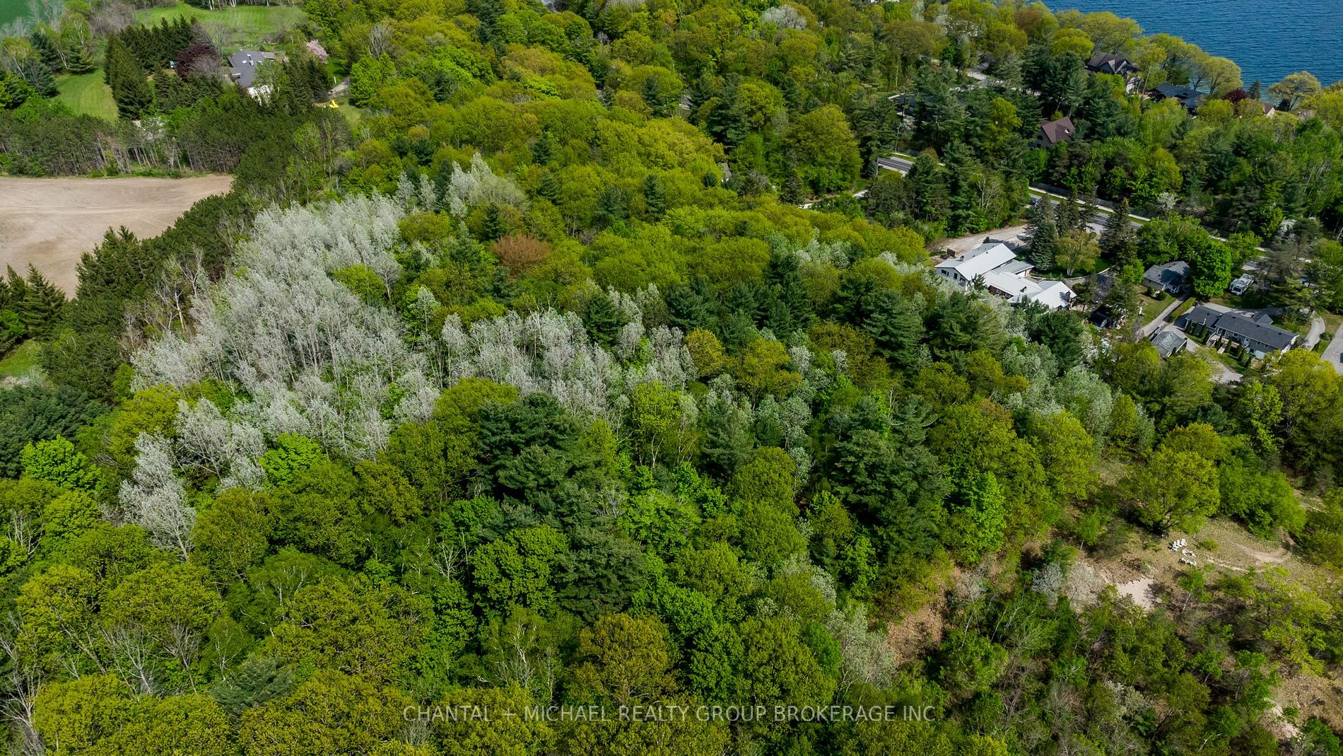 358 Shanty Bay Rd