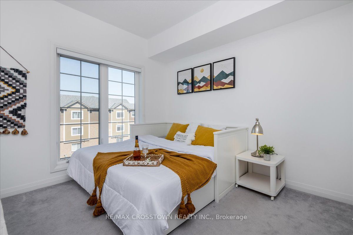 54 Koda St, #208