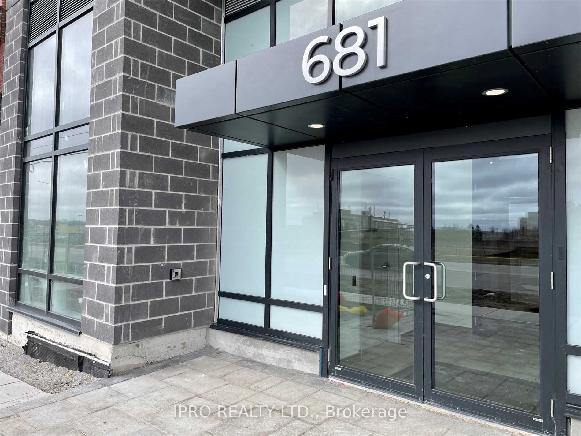 681 Yonge Street, #330