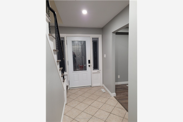14 College Cres, Barrie