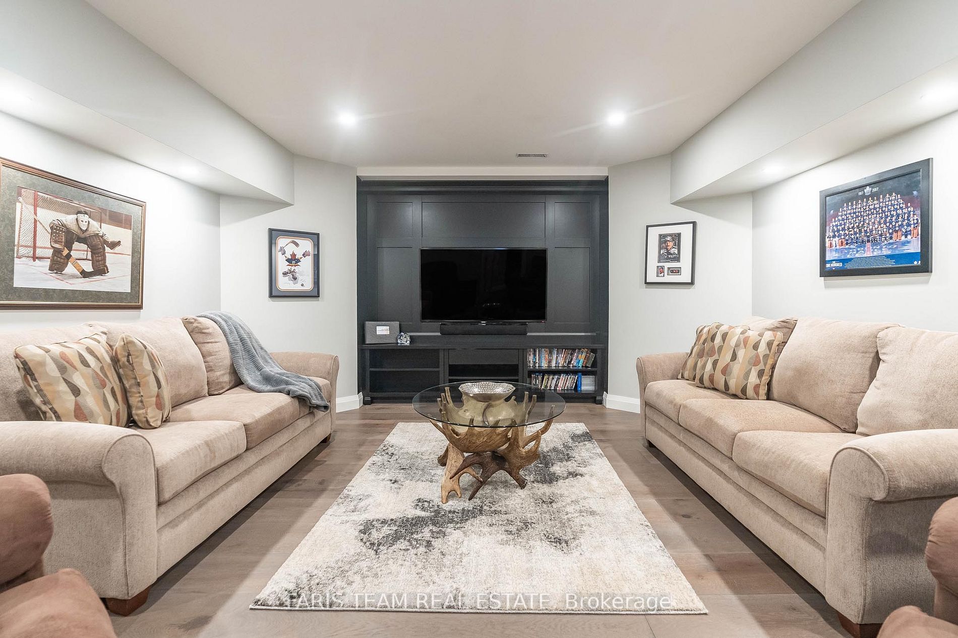 12 Sutton Heights