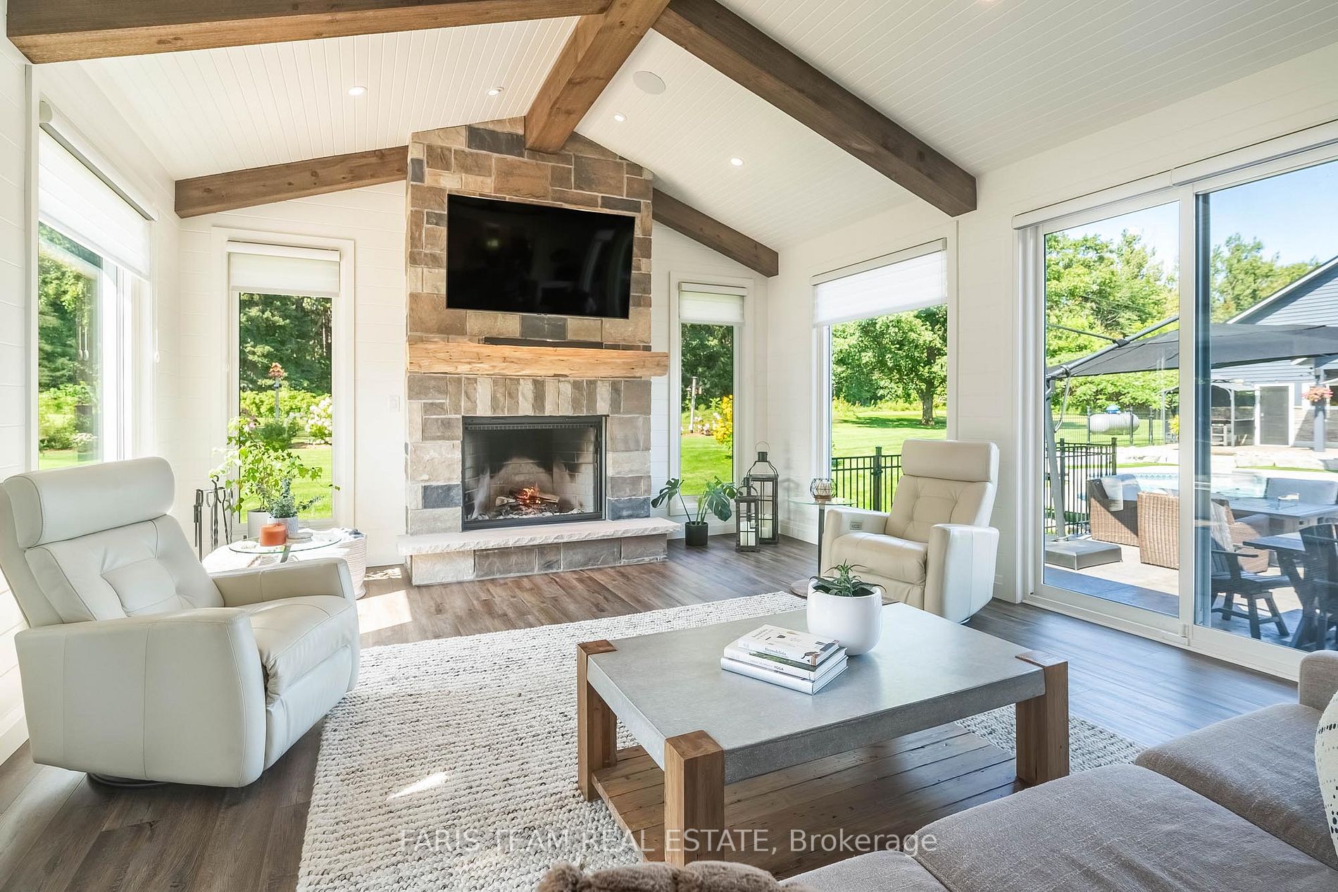 12 Sutton Heights