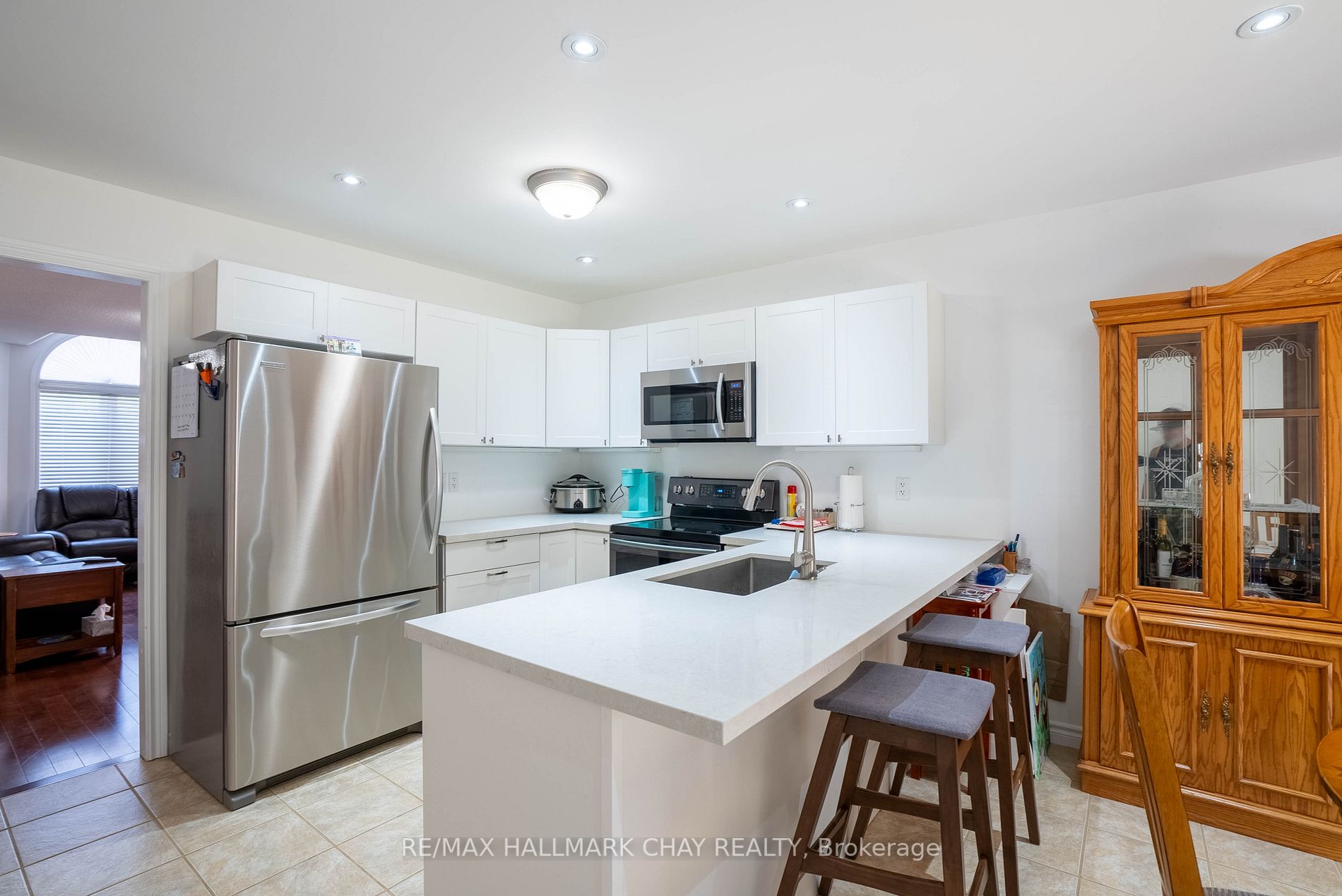 272 Pringle Dr