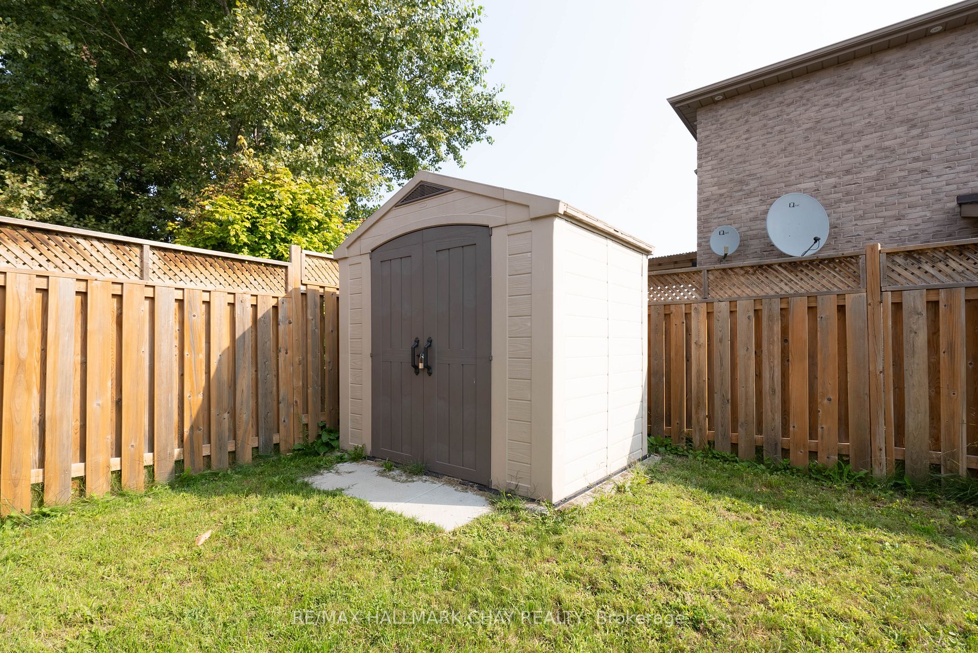 272 Pringle Dr