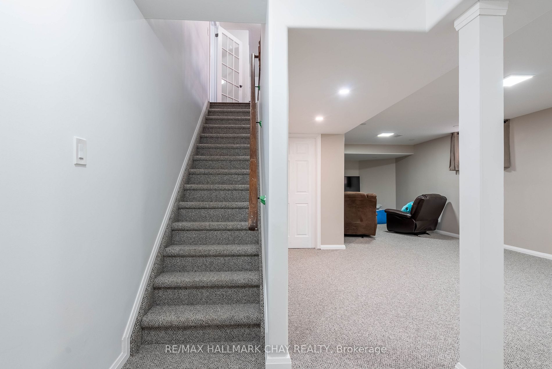 272 Pringle Dr