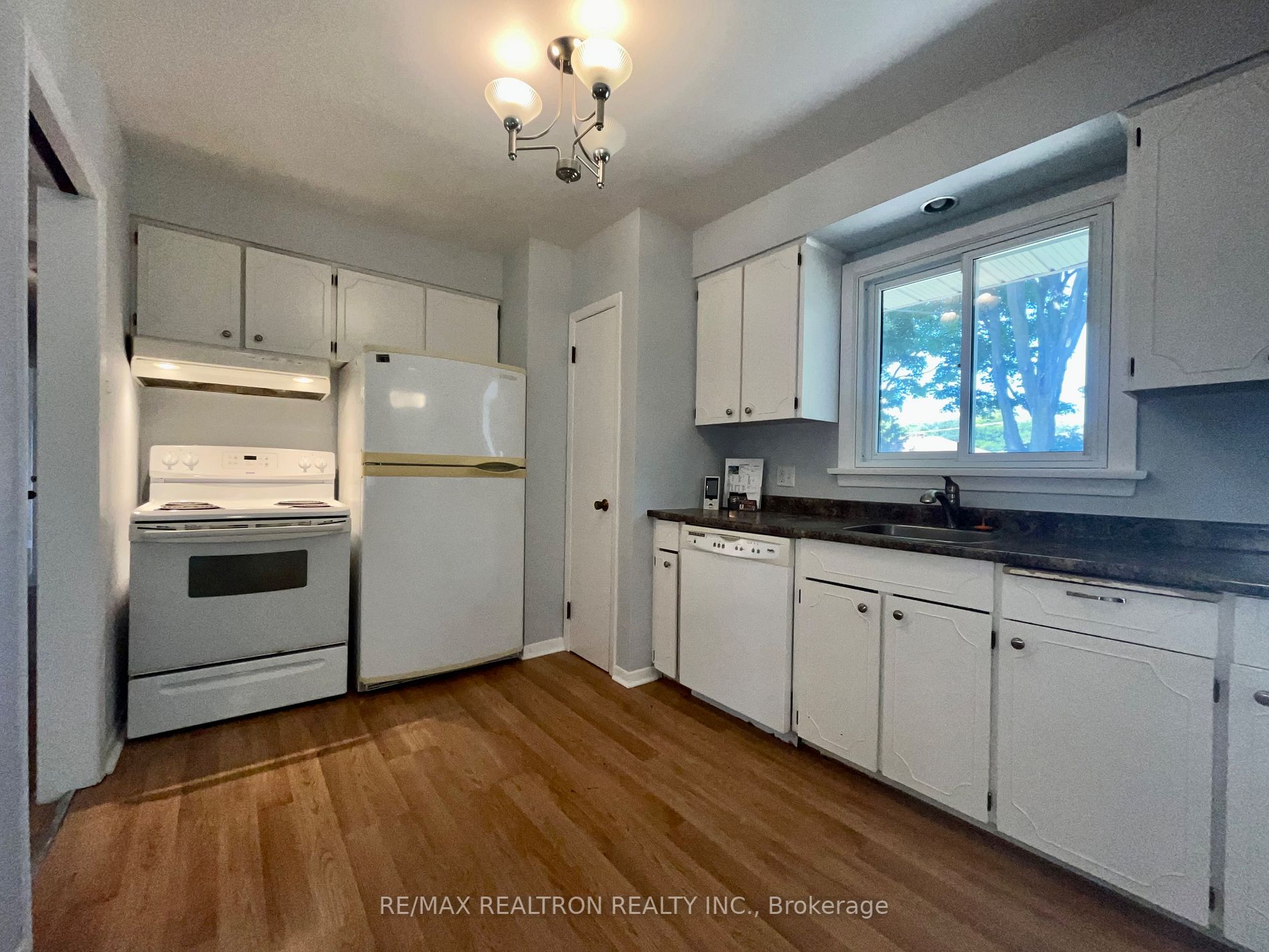 10 Highview Rd