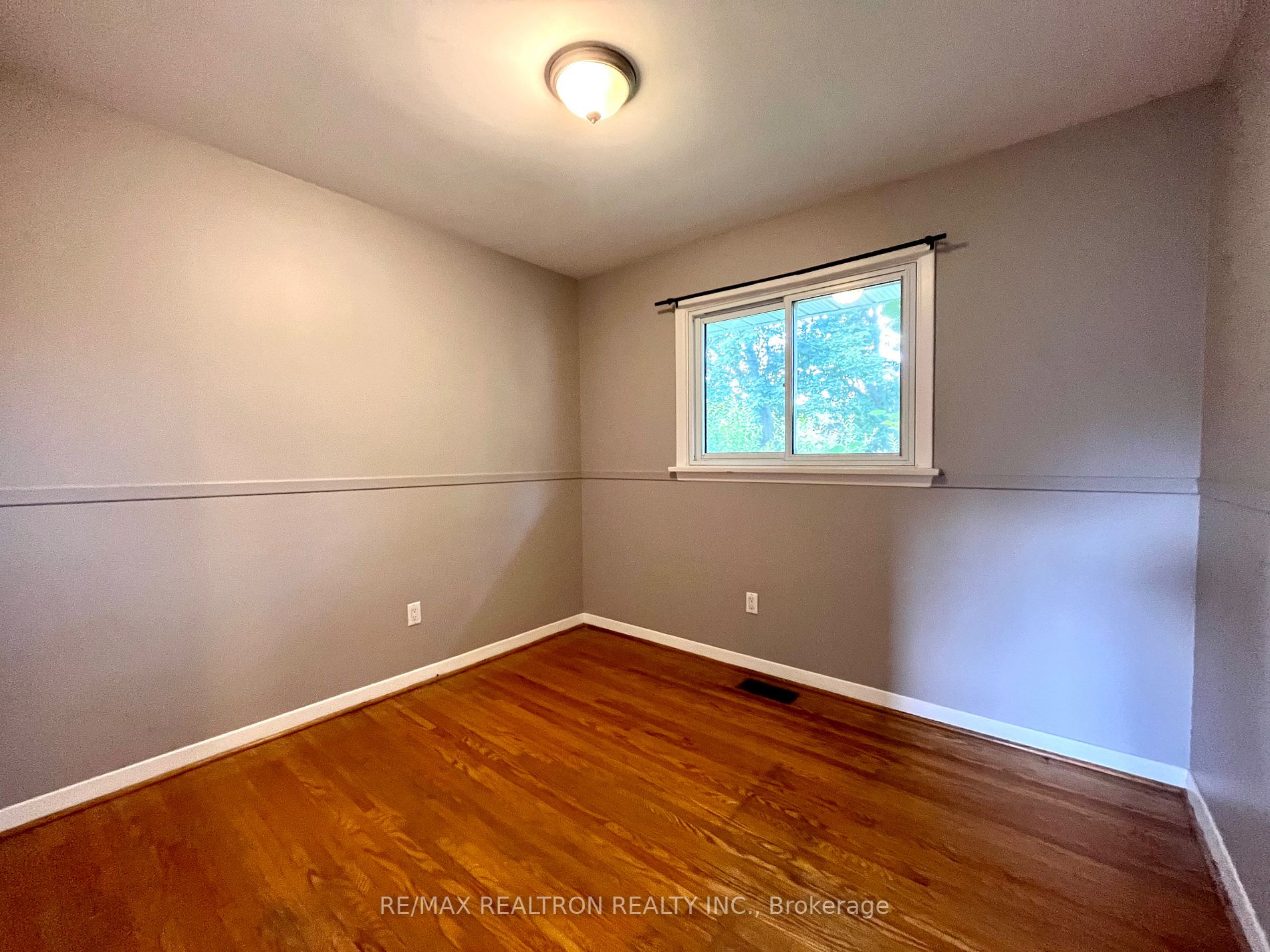 10 Highview Rd