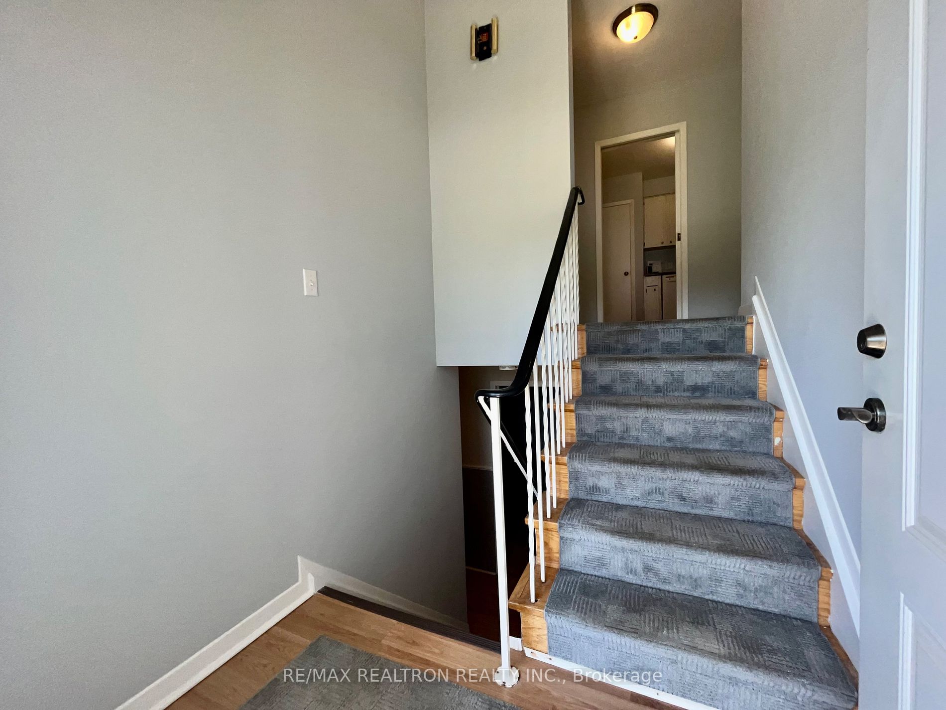 10 Highview Rd