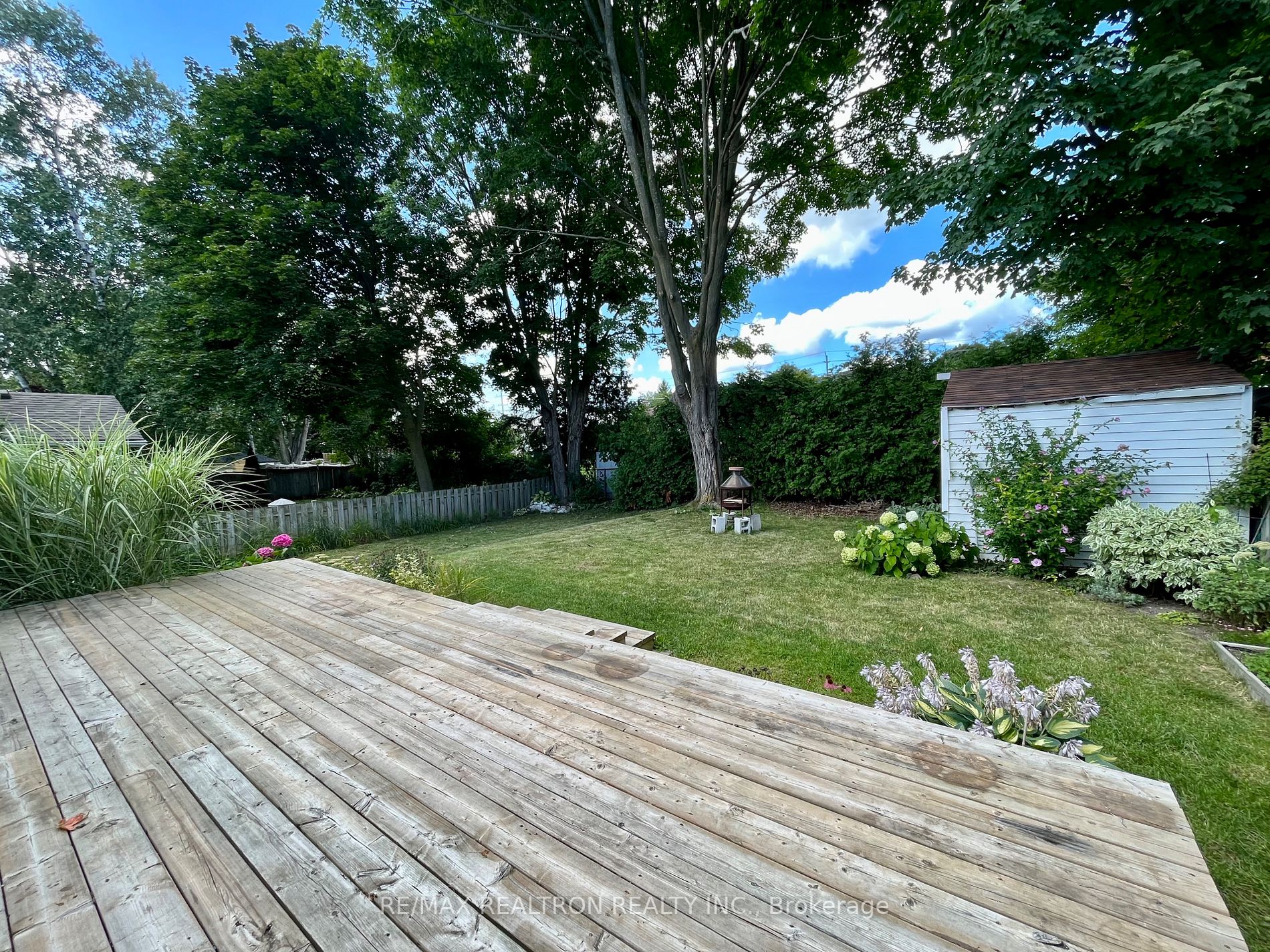 10 Highview Rd