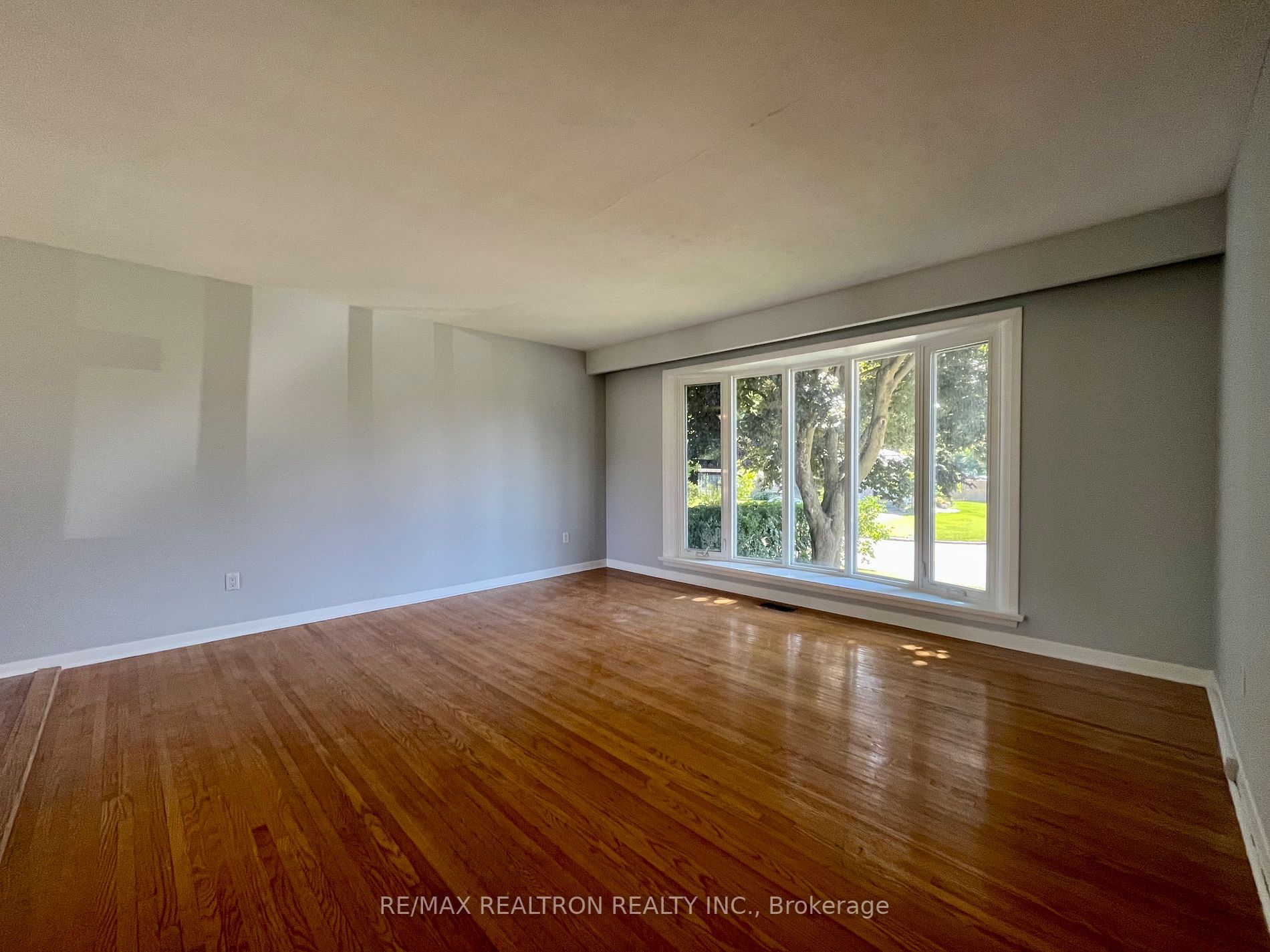 10 Highview Rd