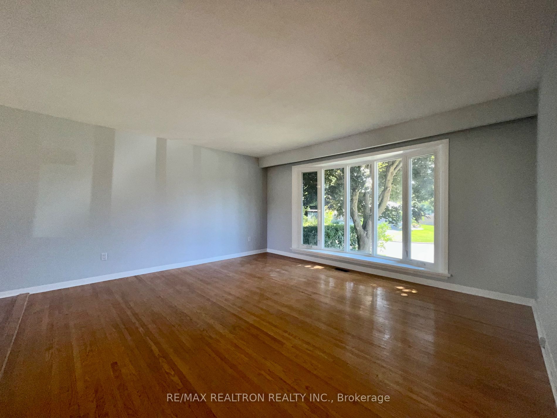 10 Highview Rd