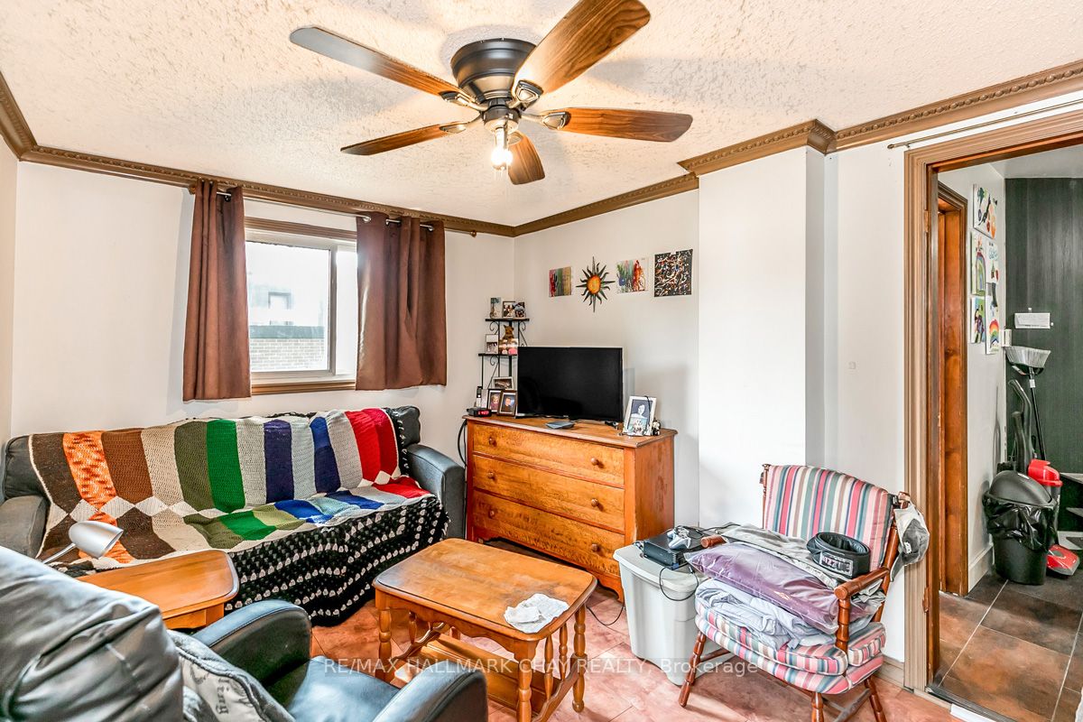 114 Burton Ave
