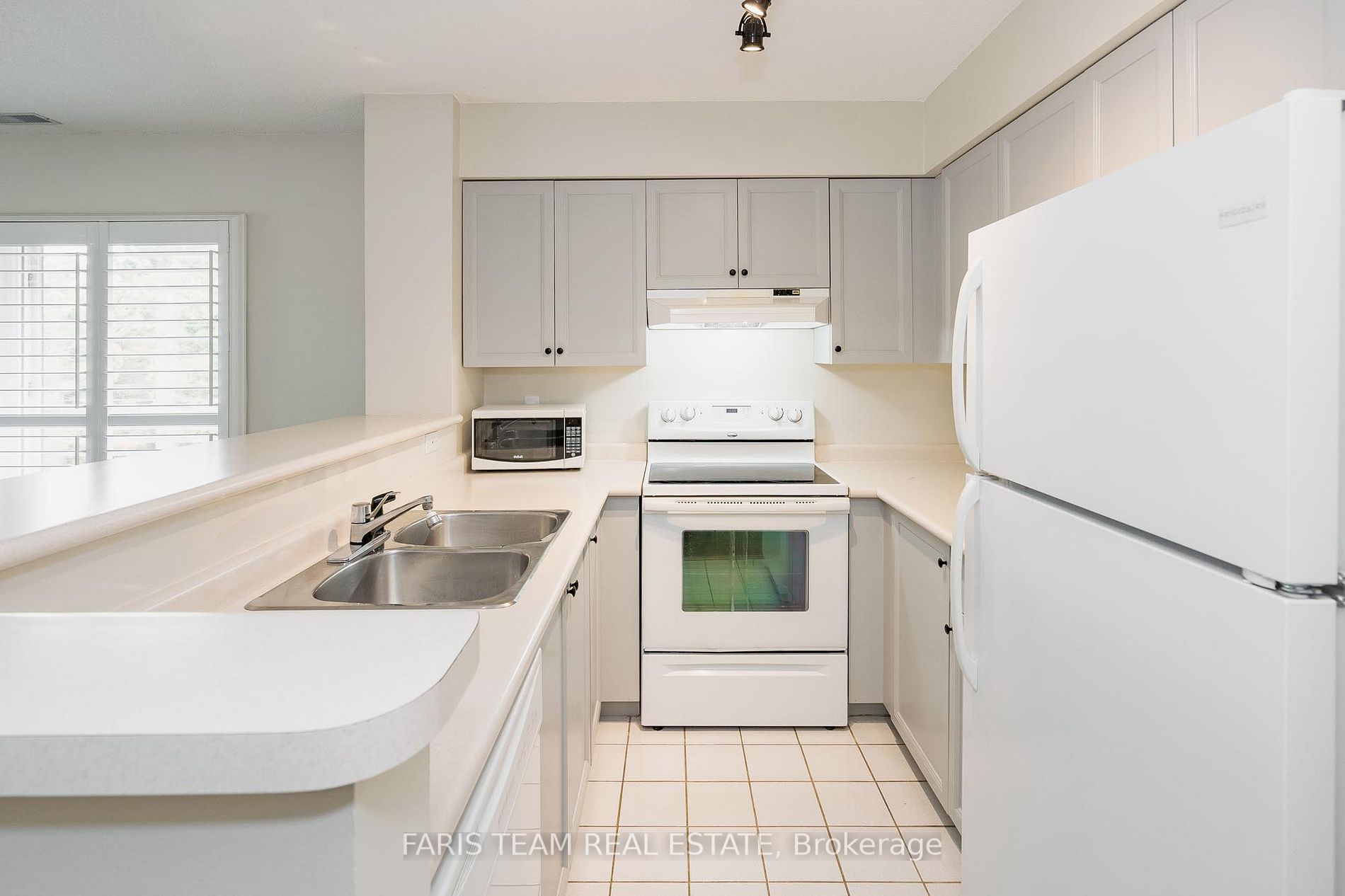 337 Mariners Way, #8