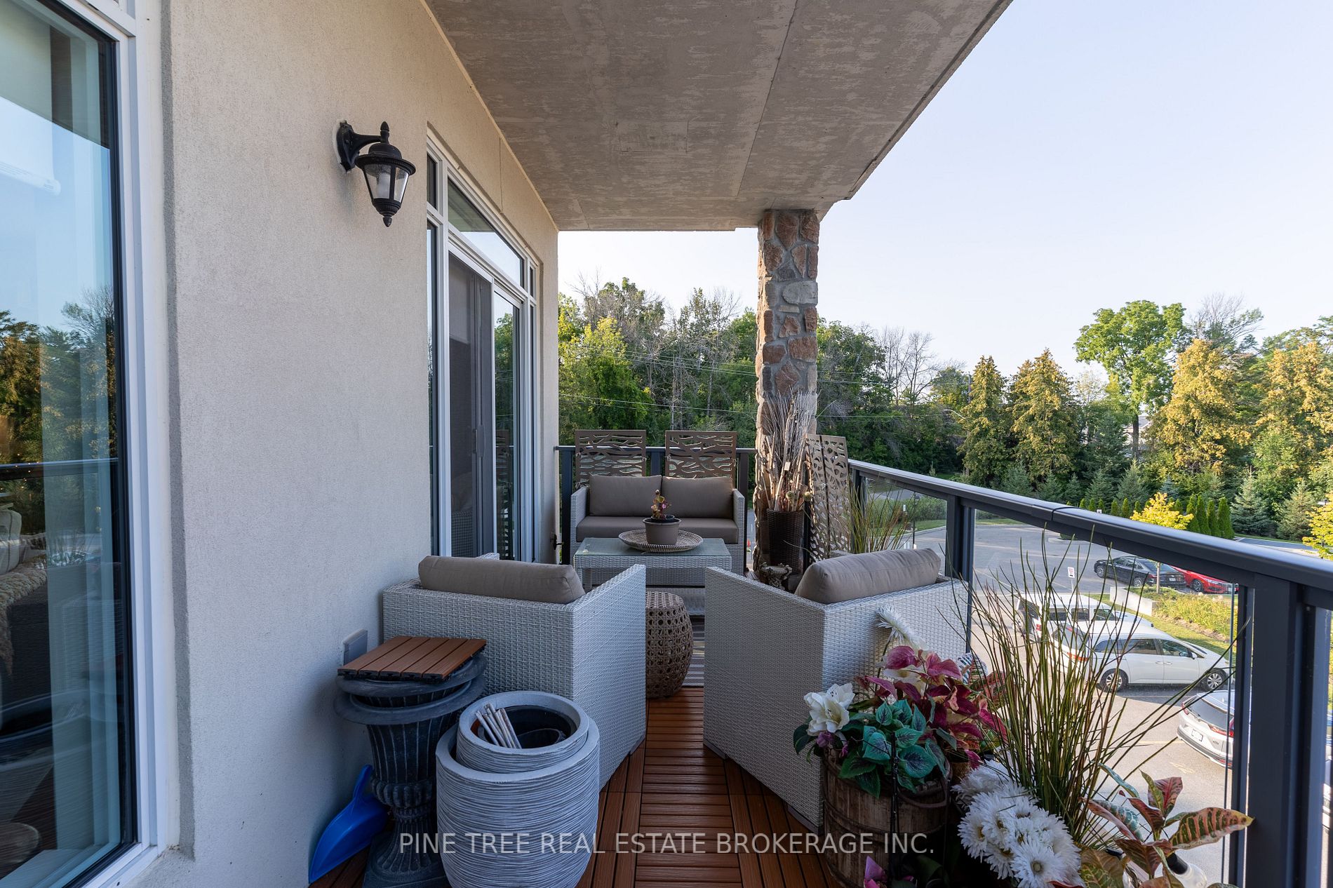90 Orchard Point Rd, #303