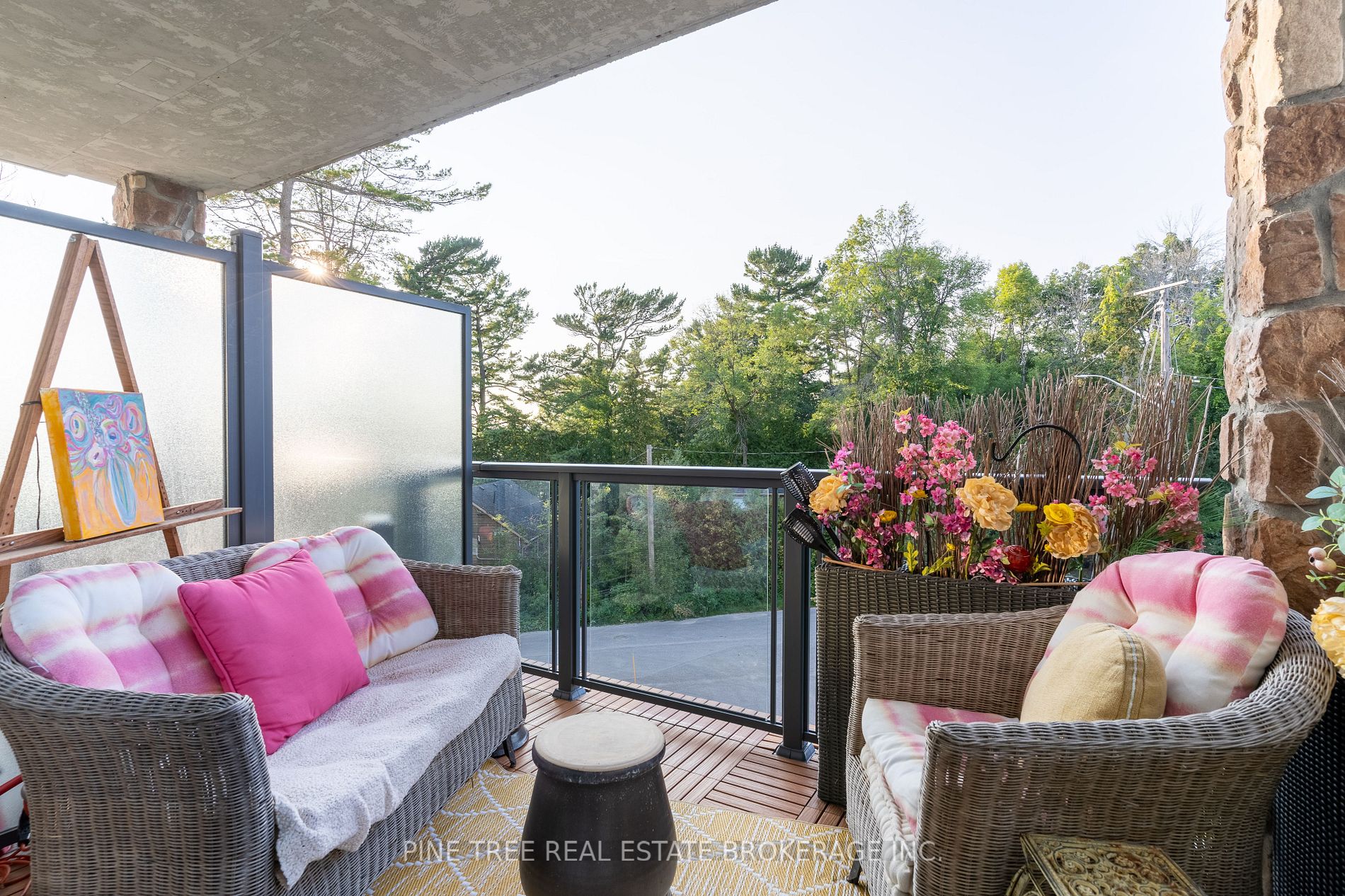 90 Orchard Point Rd, #303