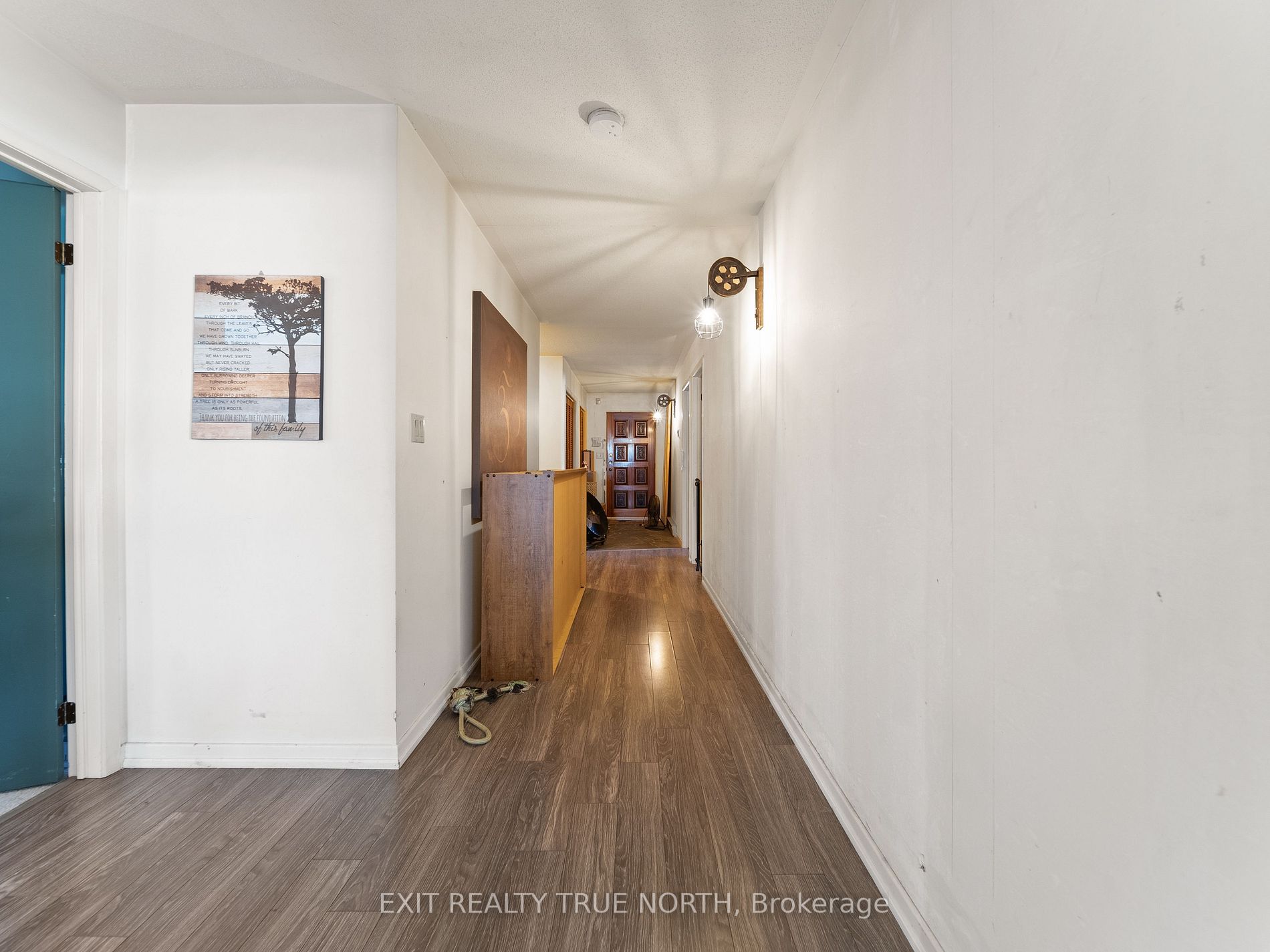 280 Memorial Ave