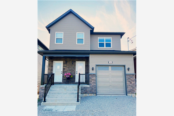 162 Penetanguishene Rd, Barrie