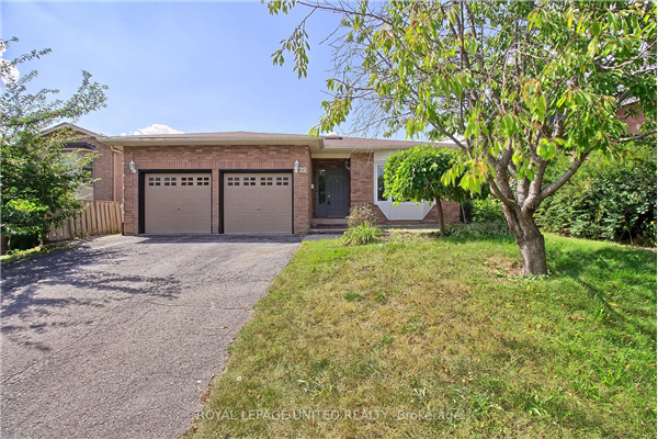 22 Kenny Cres, Barrie