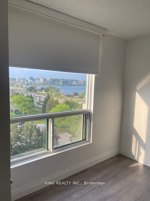 75 Ellen Street, #904