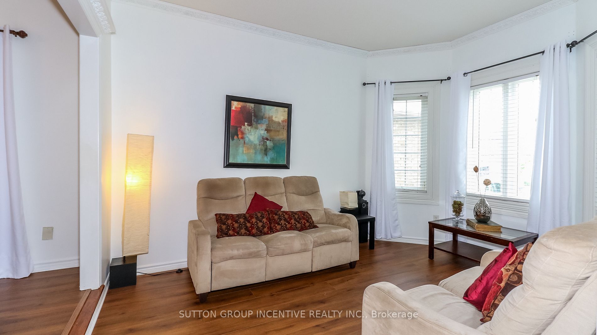 11 Mcintyre Drive