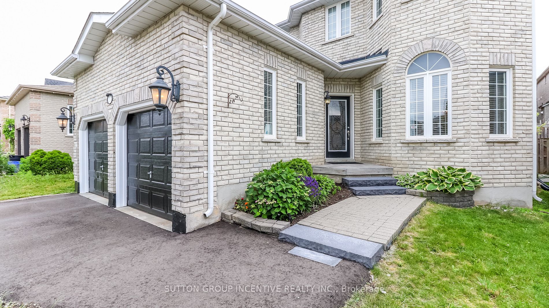 11 Mcintyre Drive