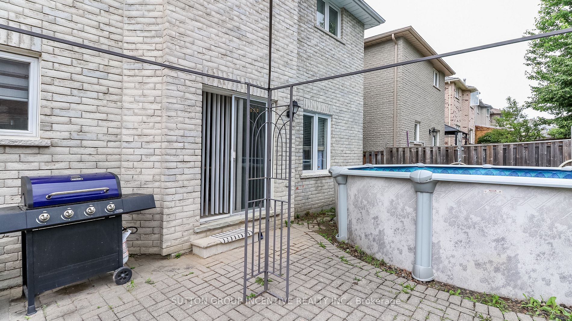 11 Mcintyre Drive