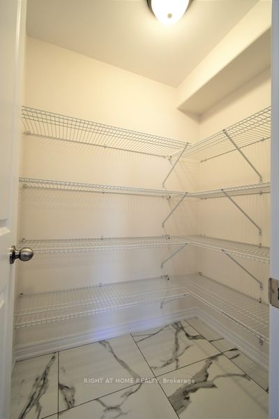 1 Leggott Avenue, #25
