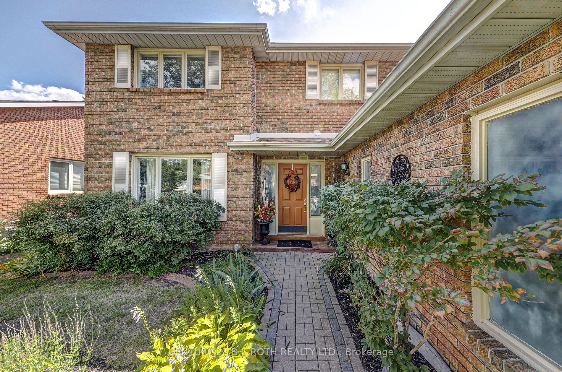 5 Richler Cres