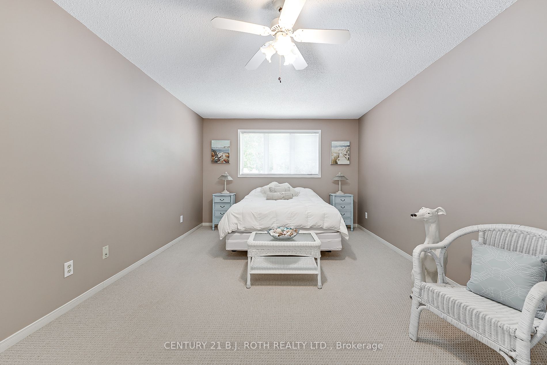 5 Richler Cres