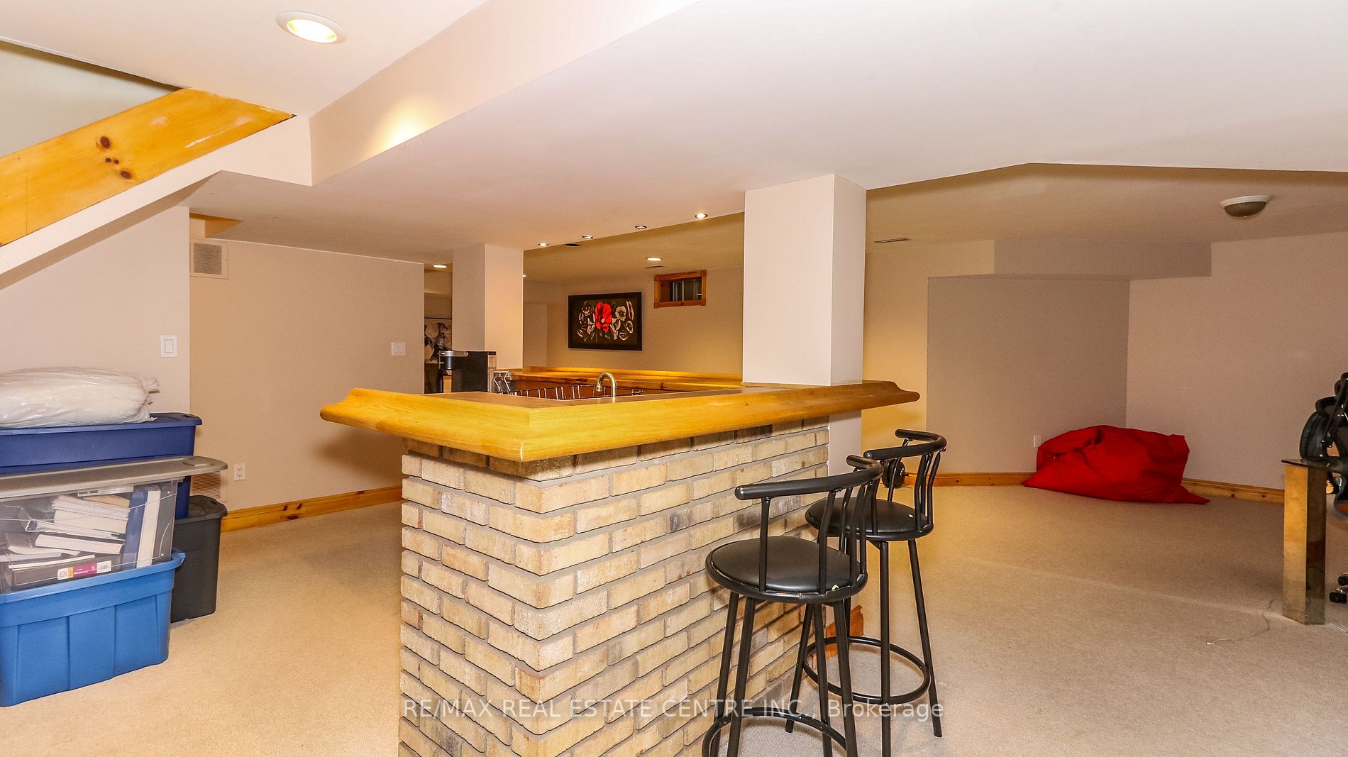 5 Deanna Drive