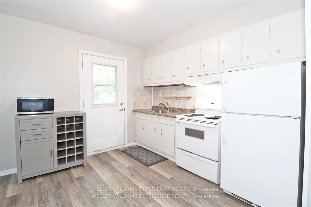 12 Stanton Dr