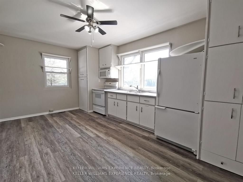 12 Stanton Dr