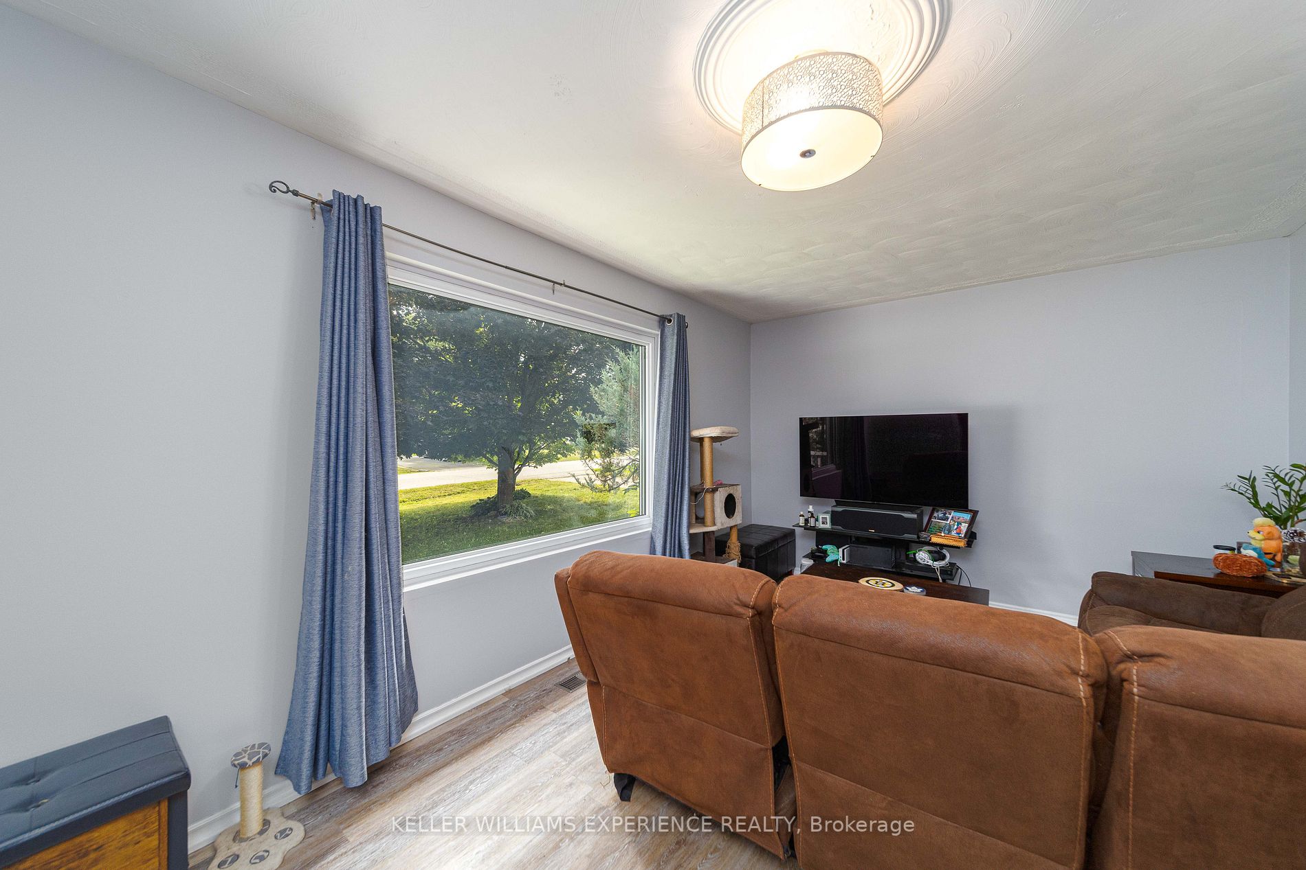 12 Stanton Dr