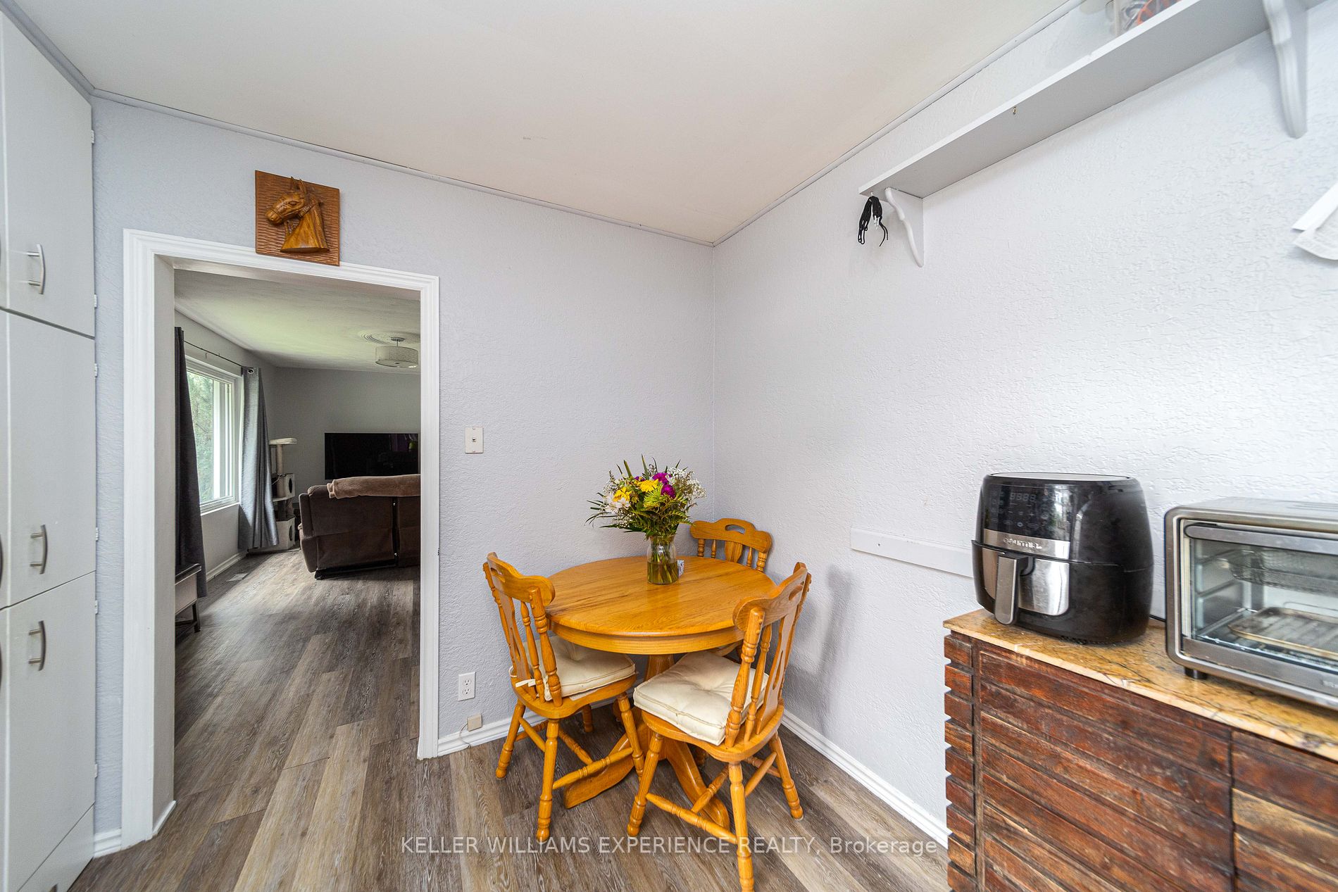 12 Stanton Dr