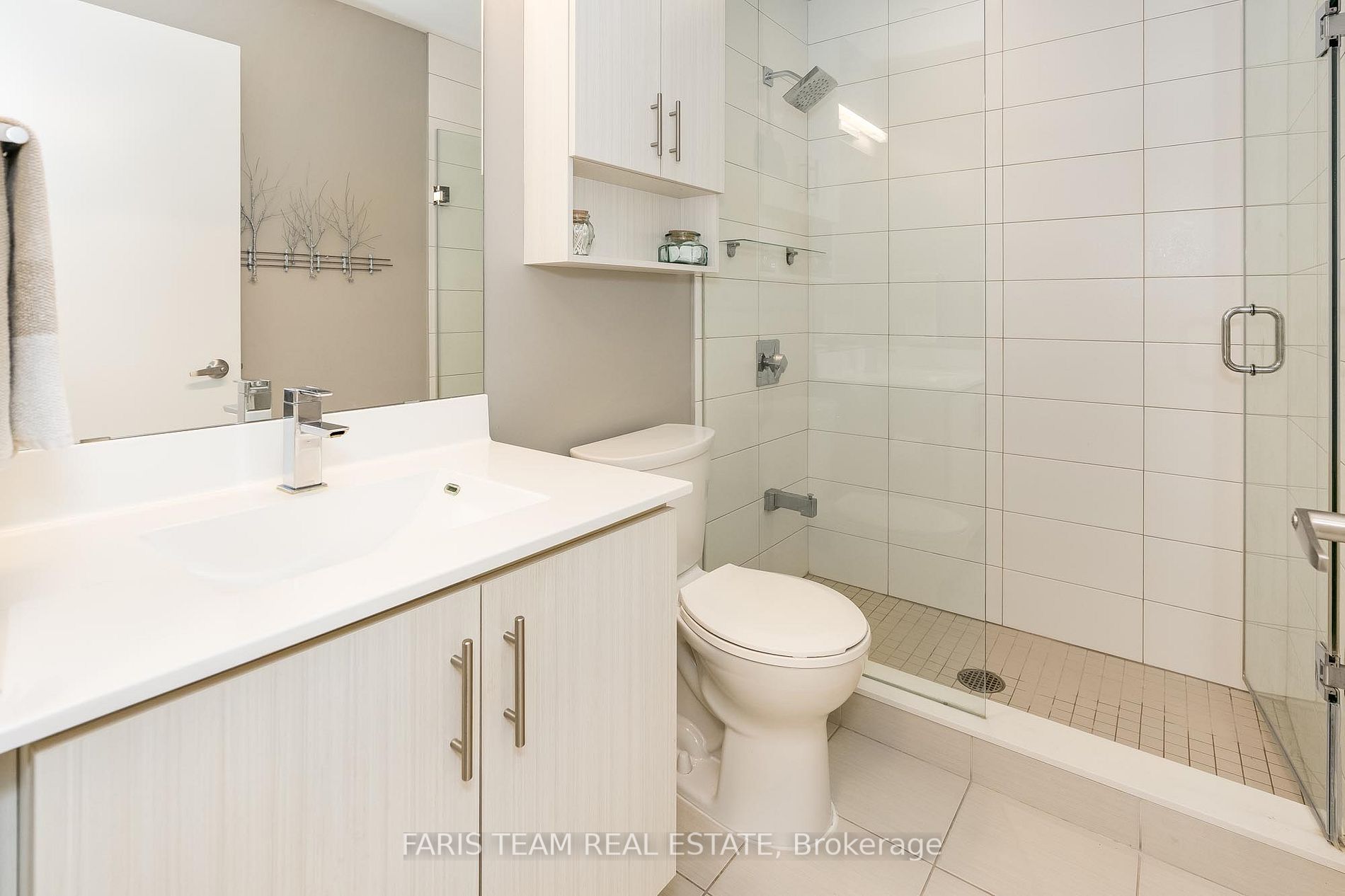 111 Worsley Street, #506