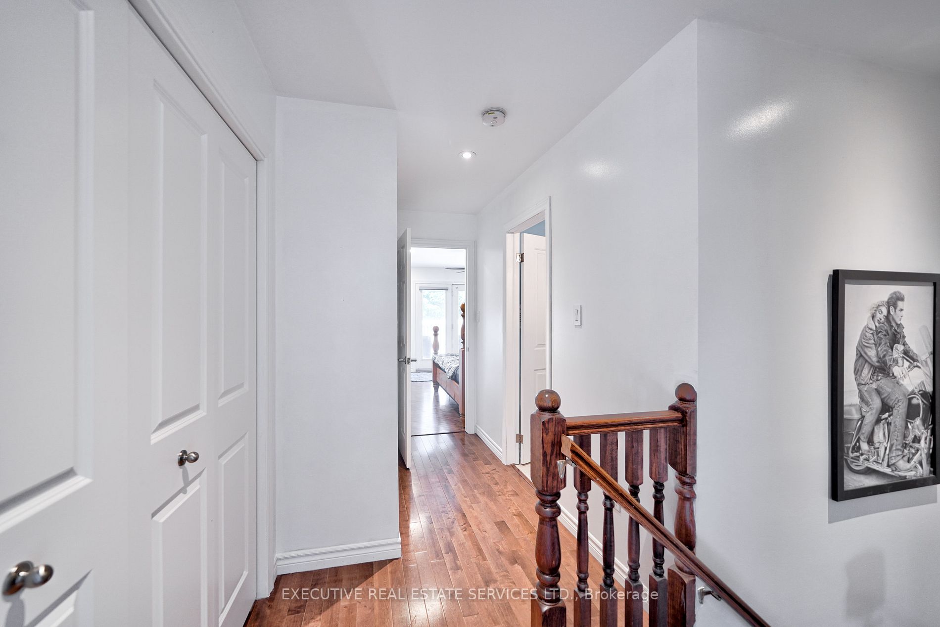 Listing S6798530 - Large Photo # 22
