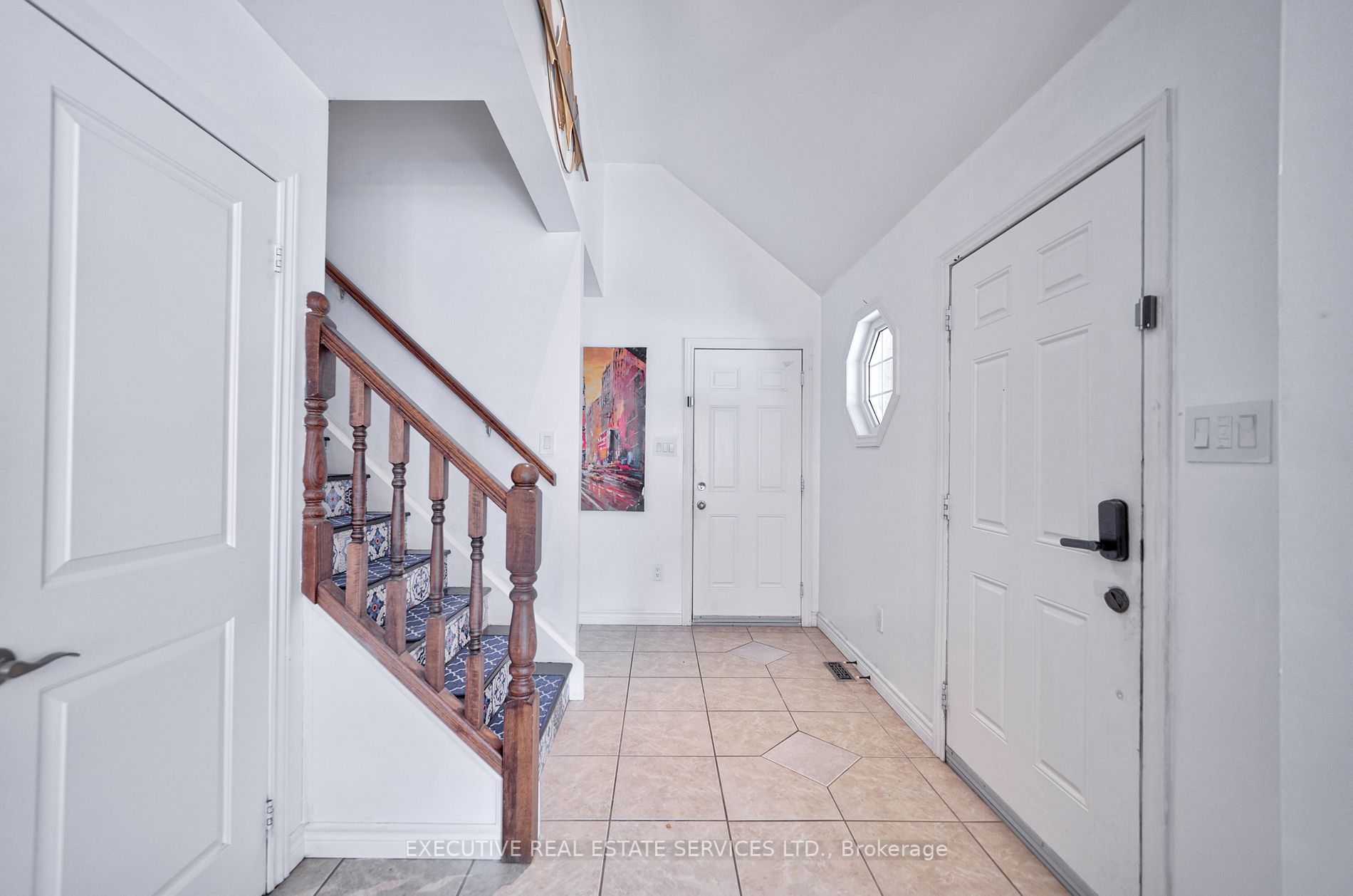 Listing S6798530 - Large Photo # 5