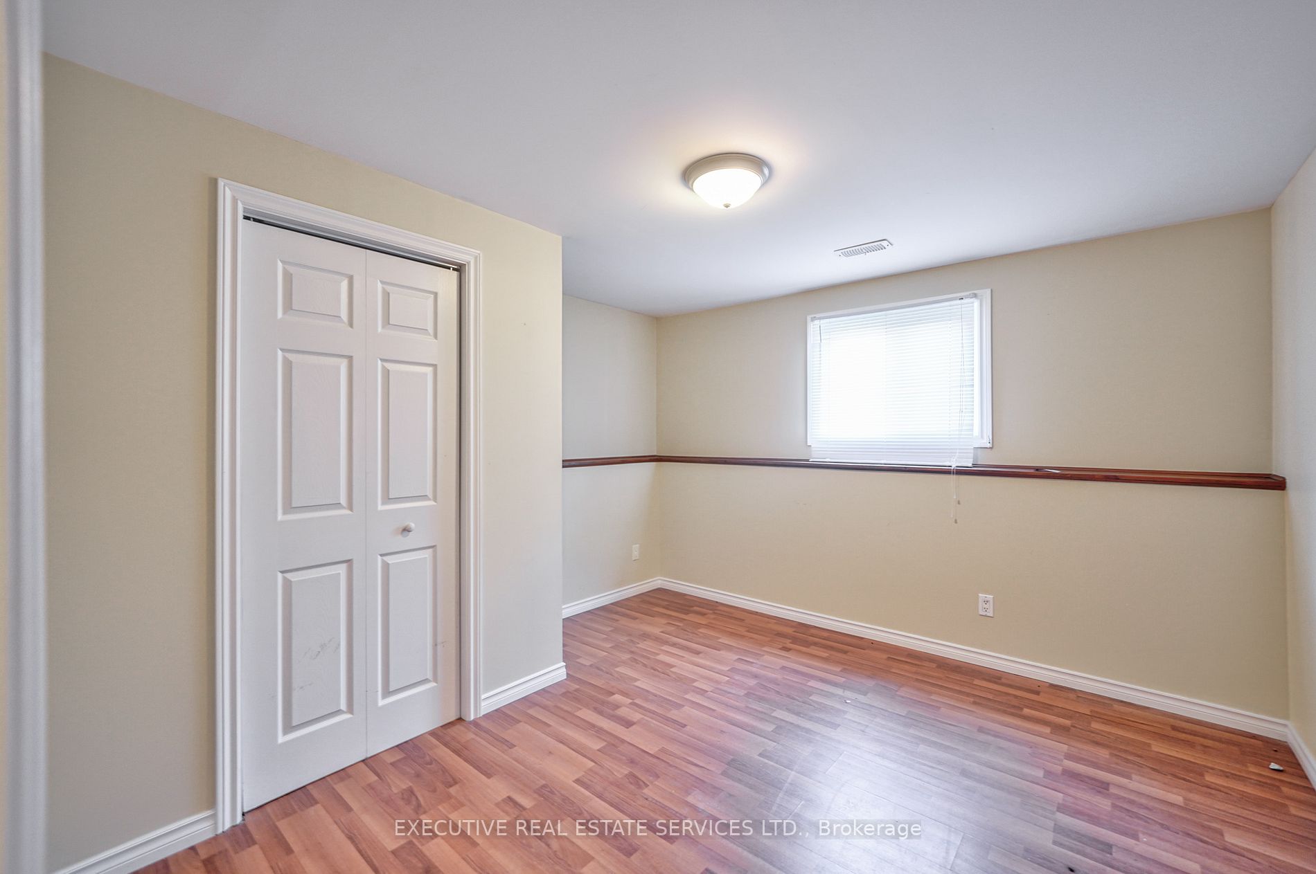 Listing S6798530 - Large Photo # 30