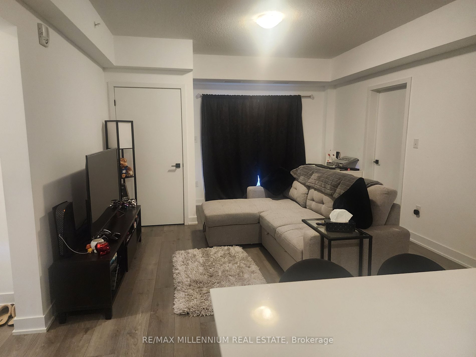 5 Chef Lane E, #209