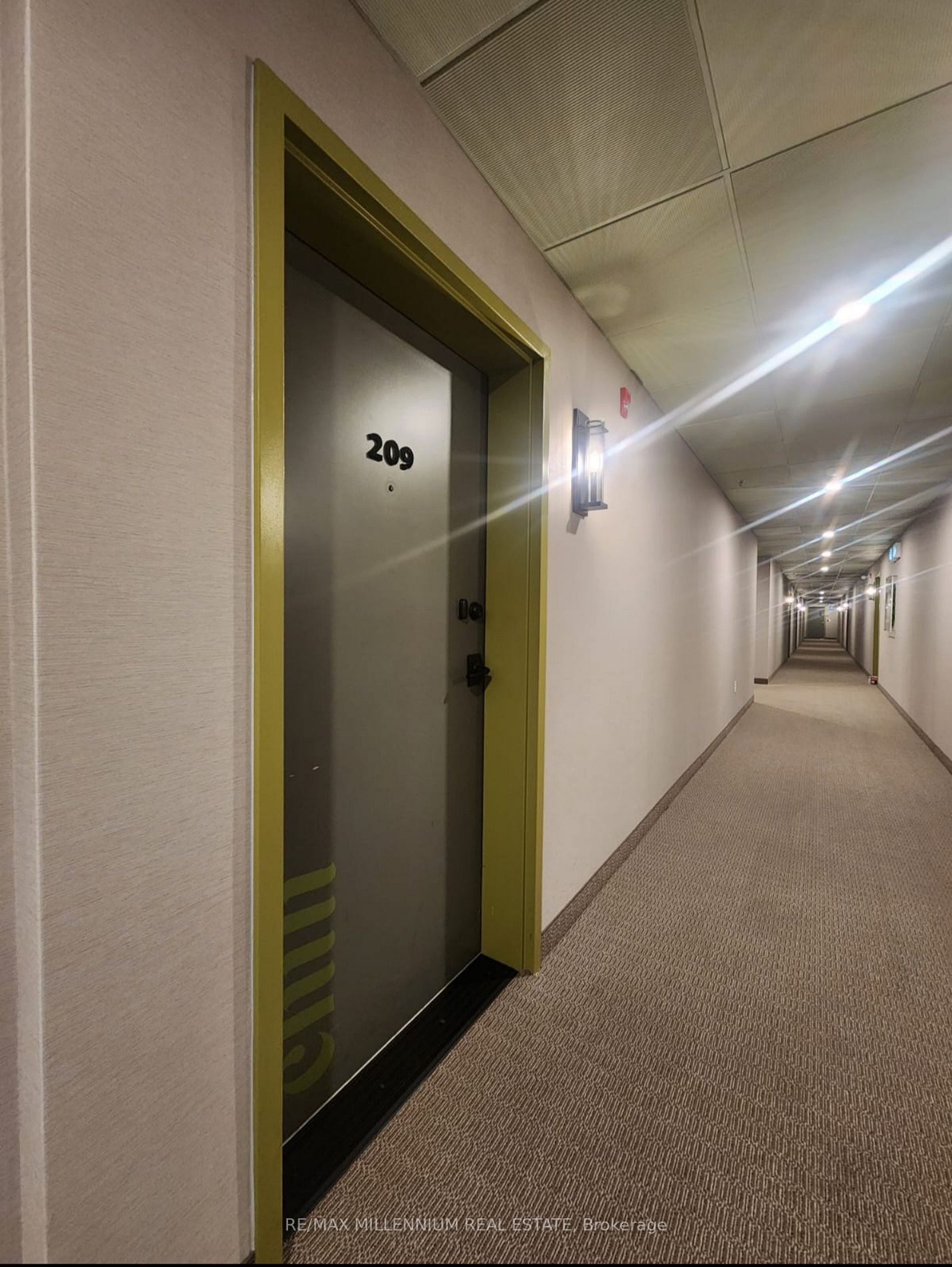 5 Chef Lane E, #209