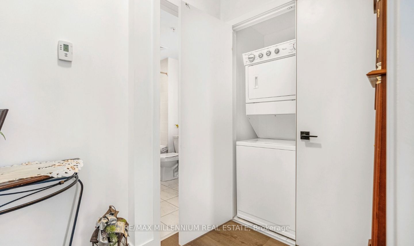 5 Chef Lane E, #209