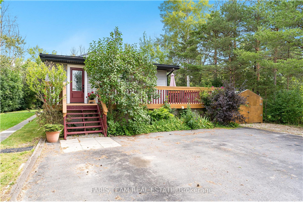 9916 Highway 26, Collingwood