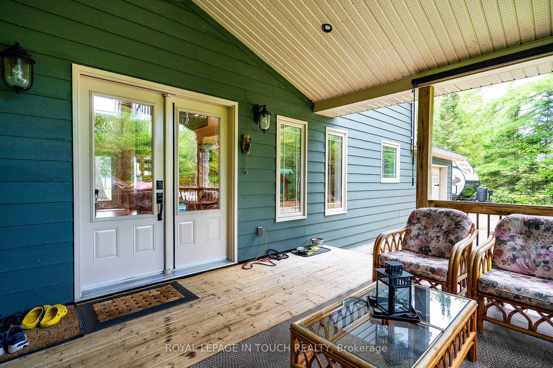 Listing S6802266 - Large Photo # 13