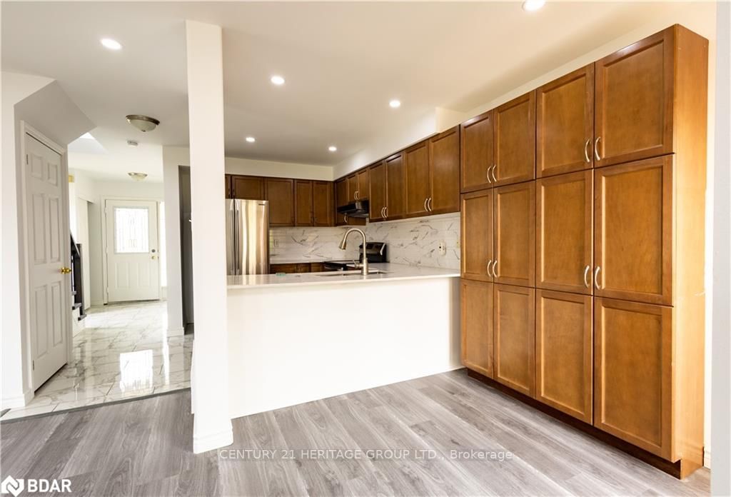 138 Sproule Dr