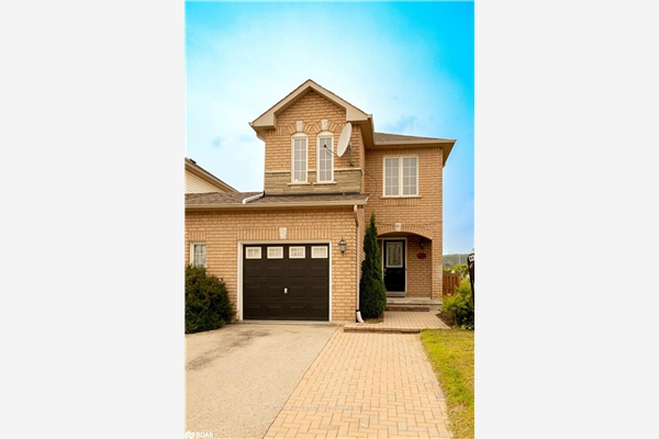 138 Sproule Dr, Barrie