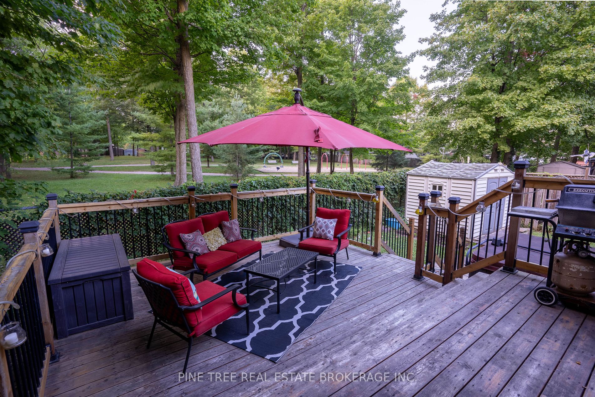 393 Grenville Ave
