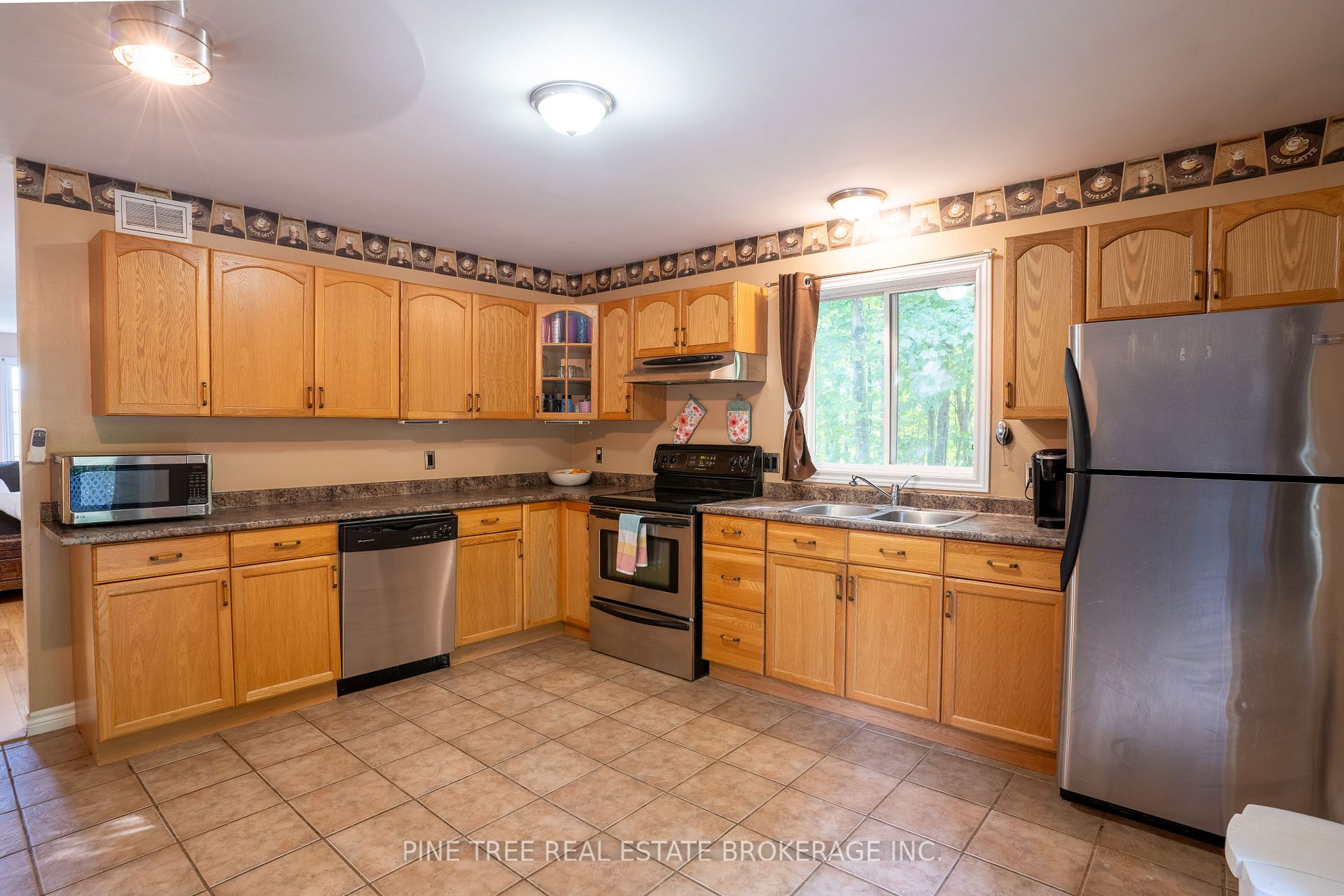 393 Grenville Ave