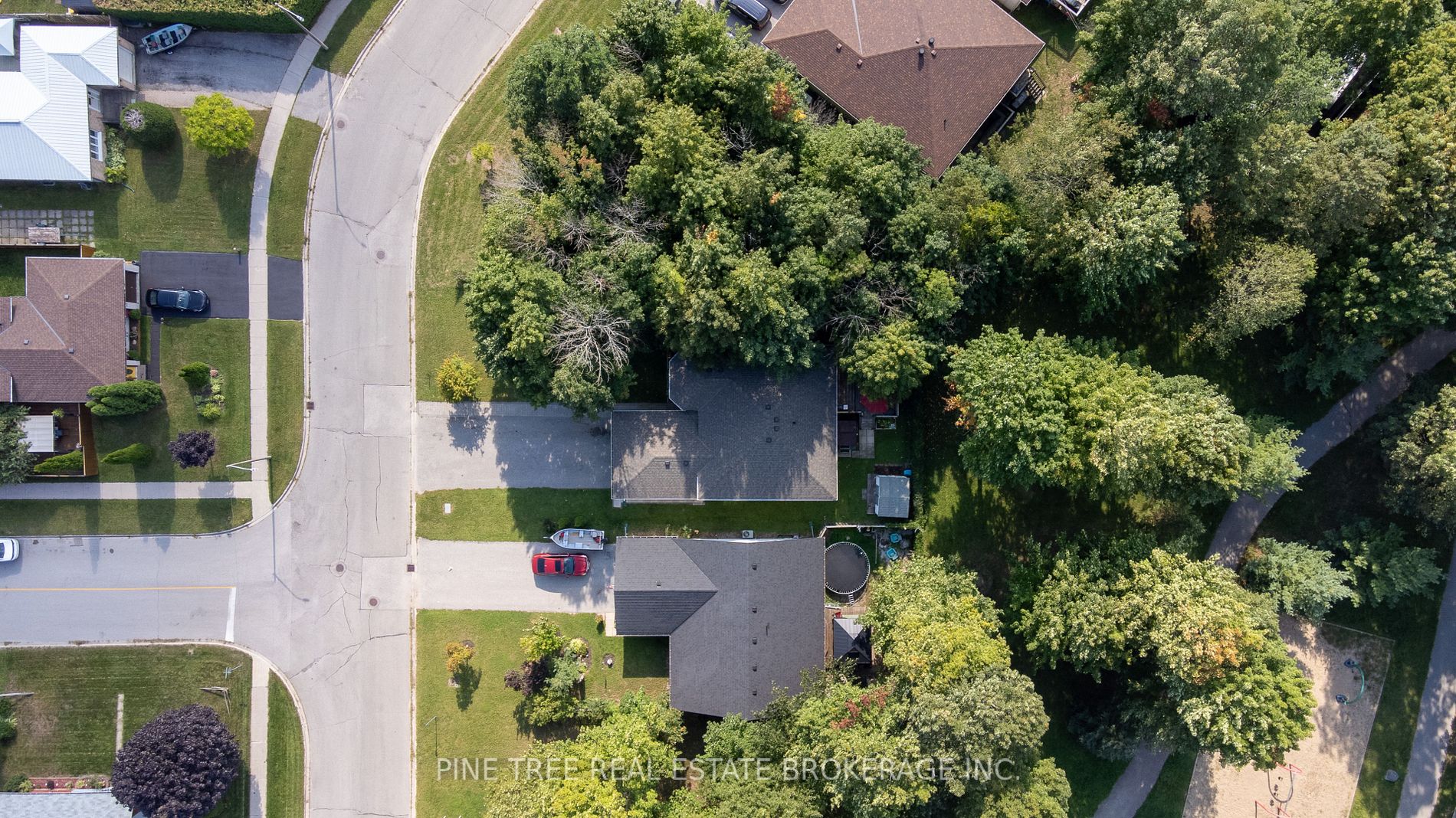 393 Grenville Ave