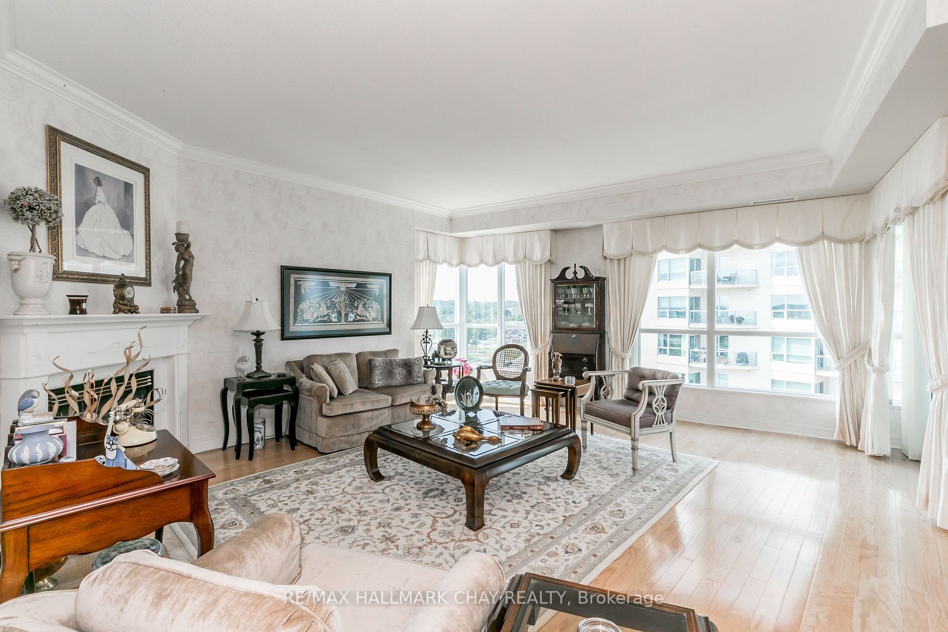 2 Toronto St, #1105